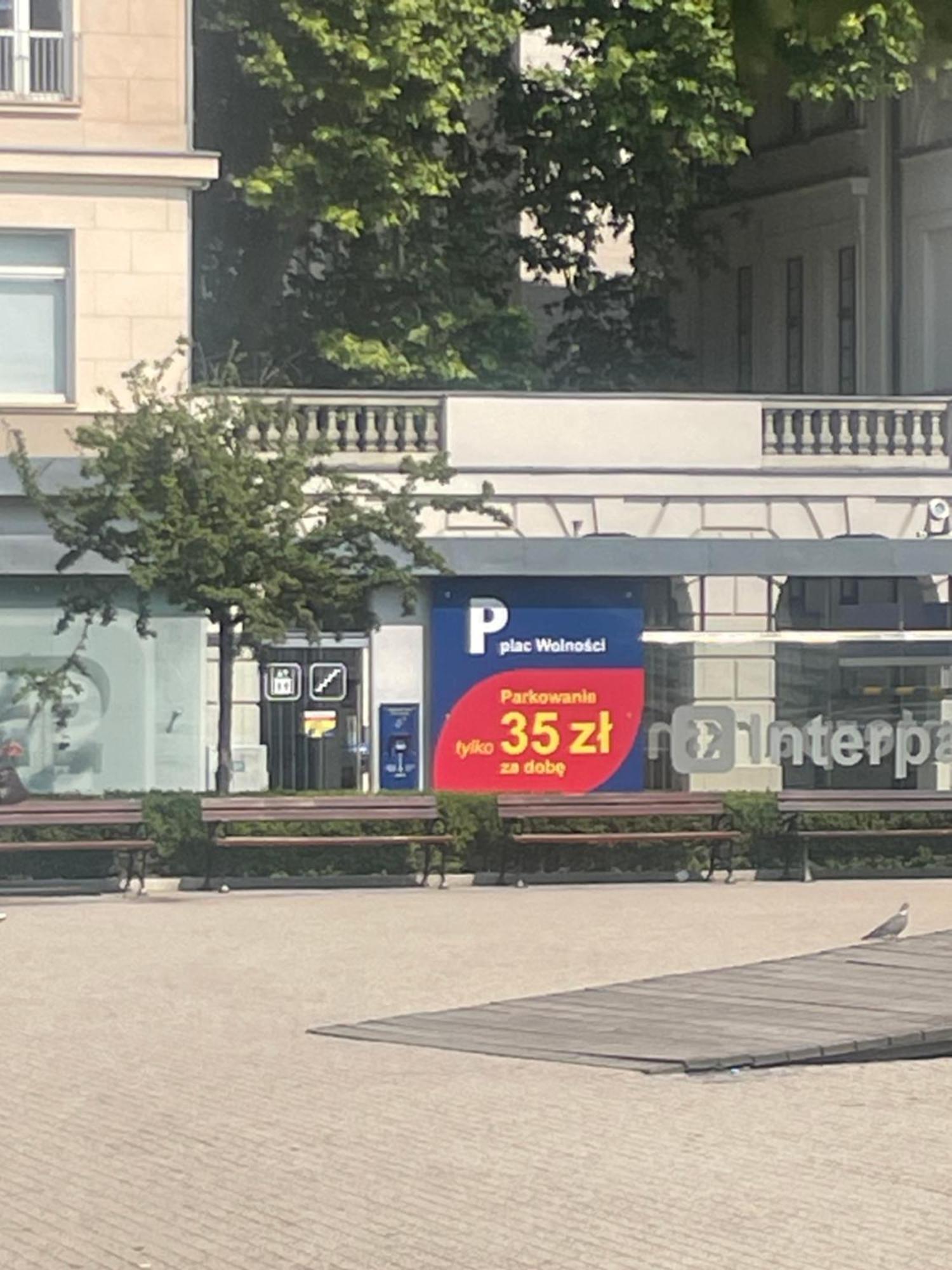 Plac Wolnosci 6 Z Klimatyzacja Poznan Bagian luar foto